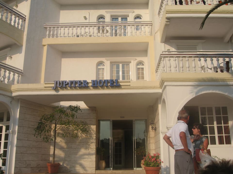 Jupiter Karras Grande Resort