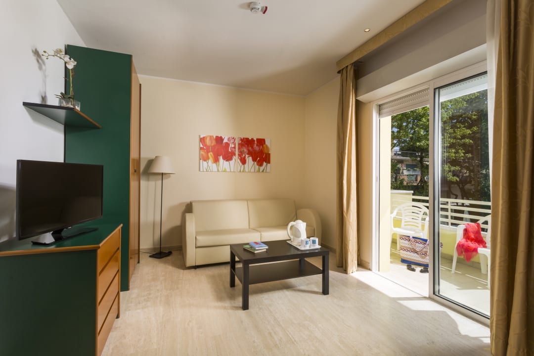 Zimmer Astoria Suite Hotel