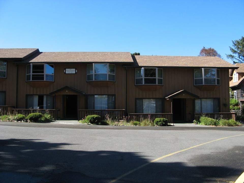 Ireland's Rustic Lodges in Gold Beach, Oregon Hotel Ireland's Rustic Lodges