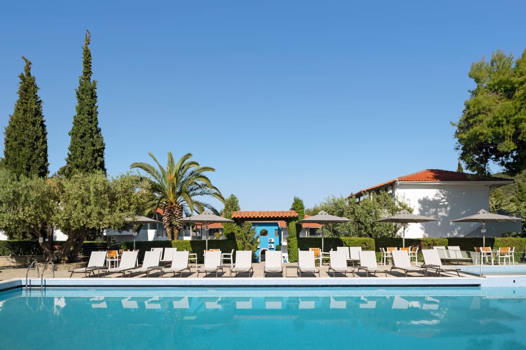 Pool Philoxenia Hotel