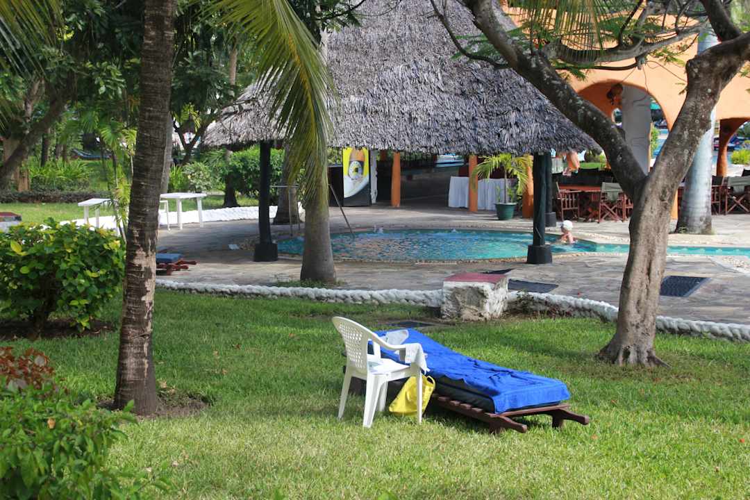 Garten / Whirlpool Hotel Southern Palms Beach Resort