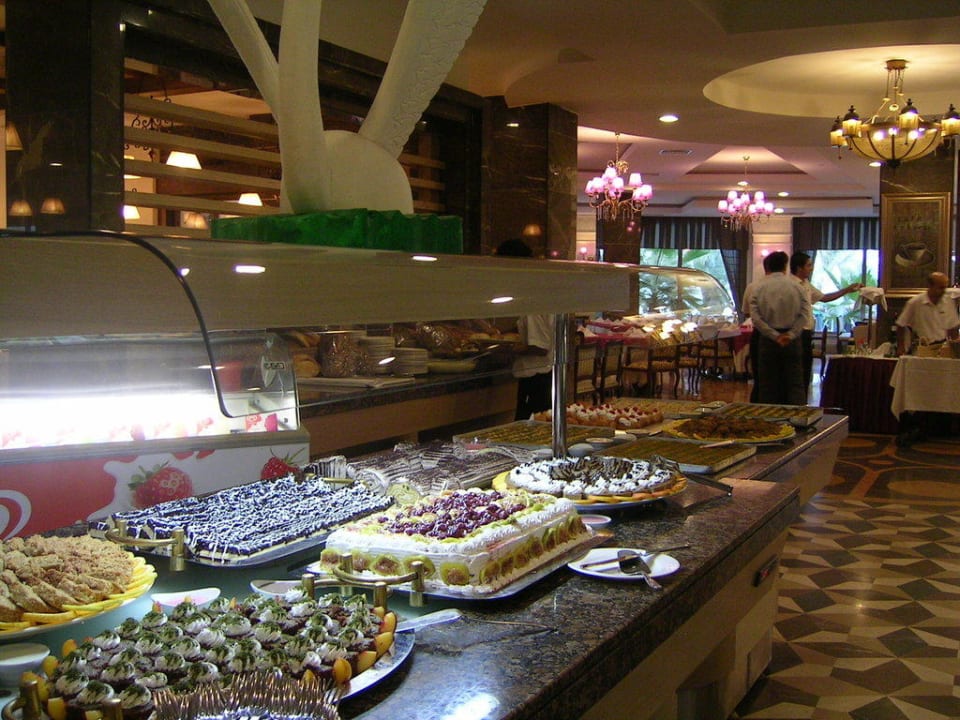 Süßes Buffet Alba Queen Hotel