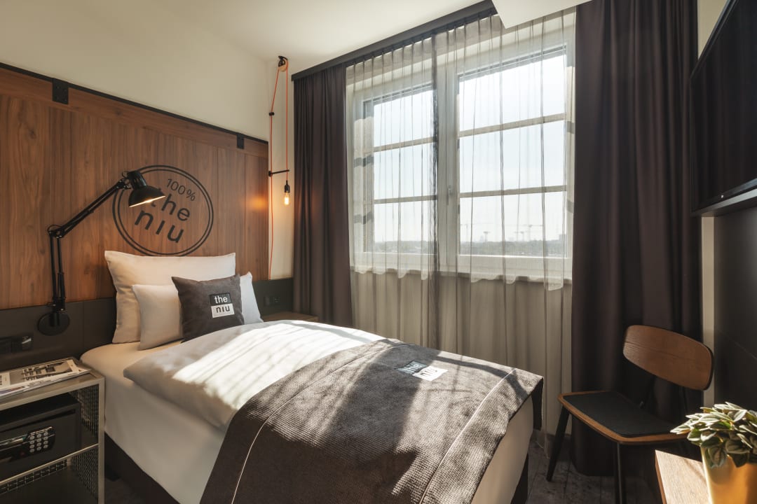 Zimmer Holiday Inn - the niu, Bricks Hamburg Eppendorf