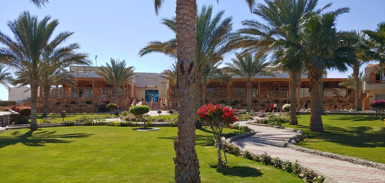 Außenansicht Three Corners Sea Beach Resort