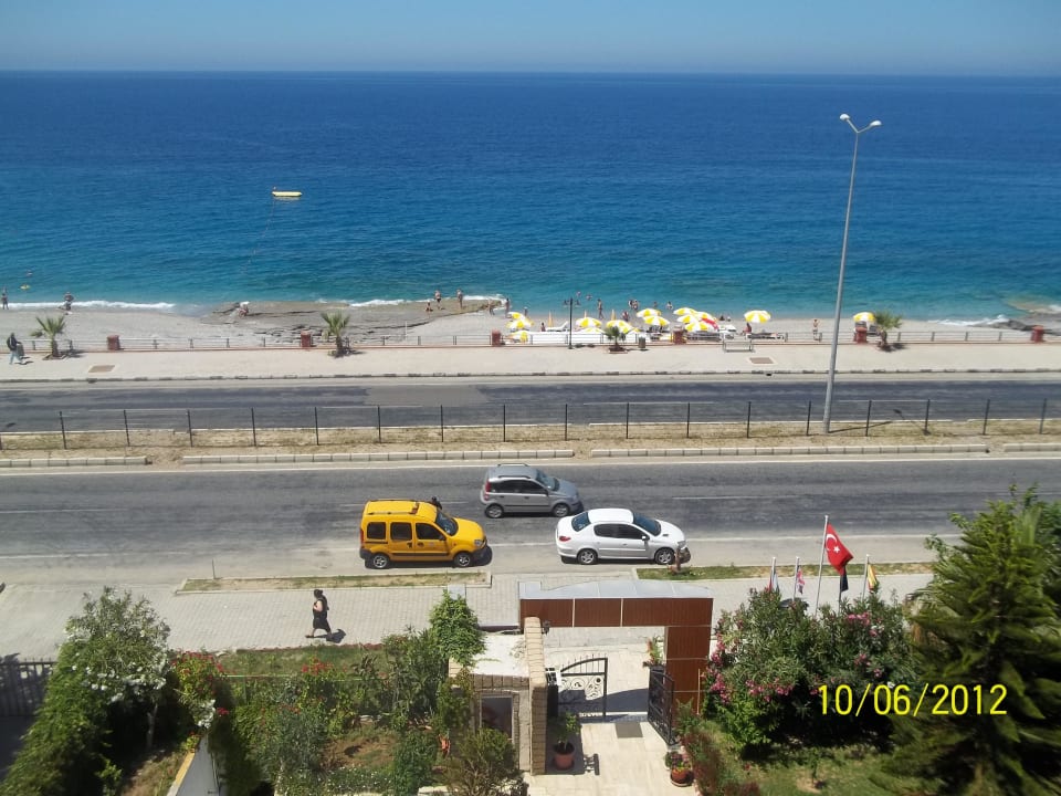 Widok z pokoju Hotel Ideal Beach