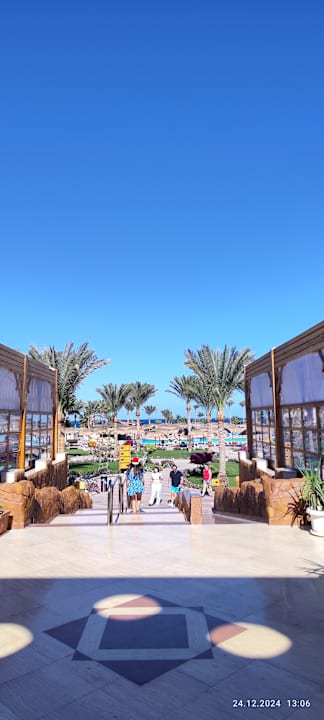 Gartenanlage Three Corners Sea Beach Resort