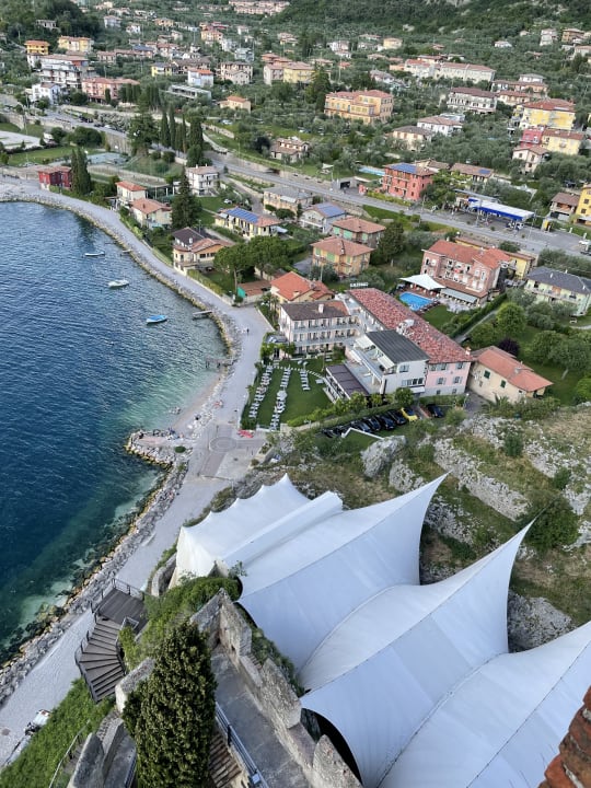 Außenansicht Hotel Castello Lake Front