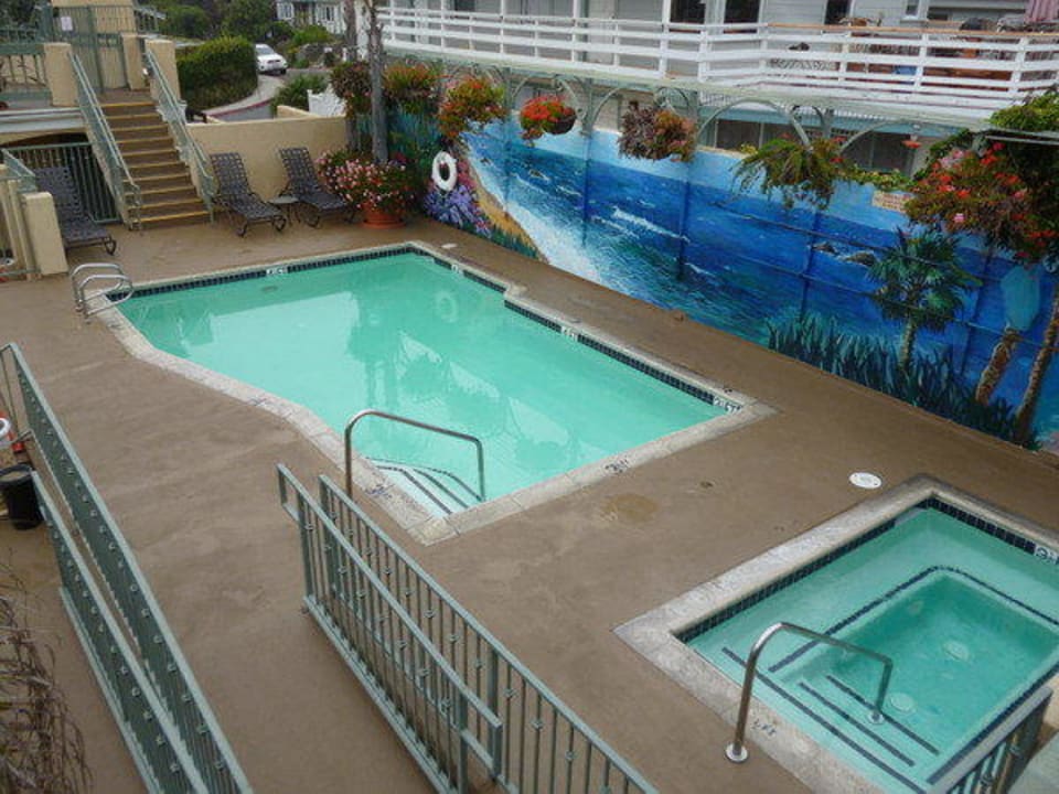 Pool Laguna Brisas Hotel