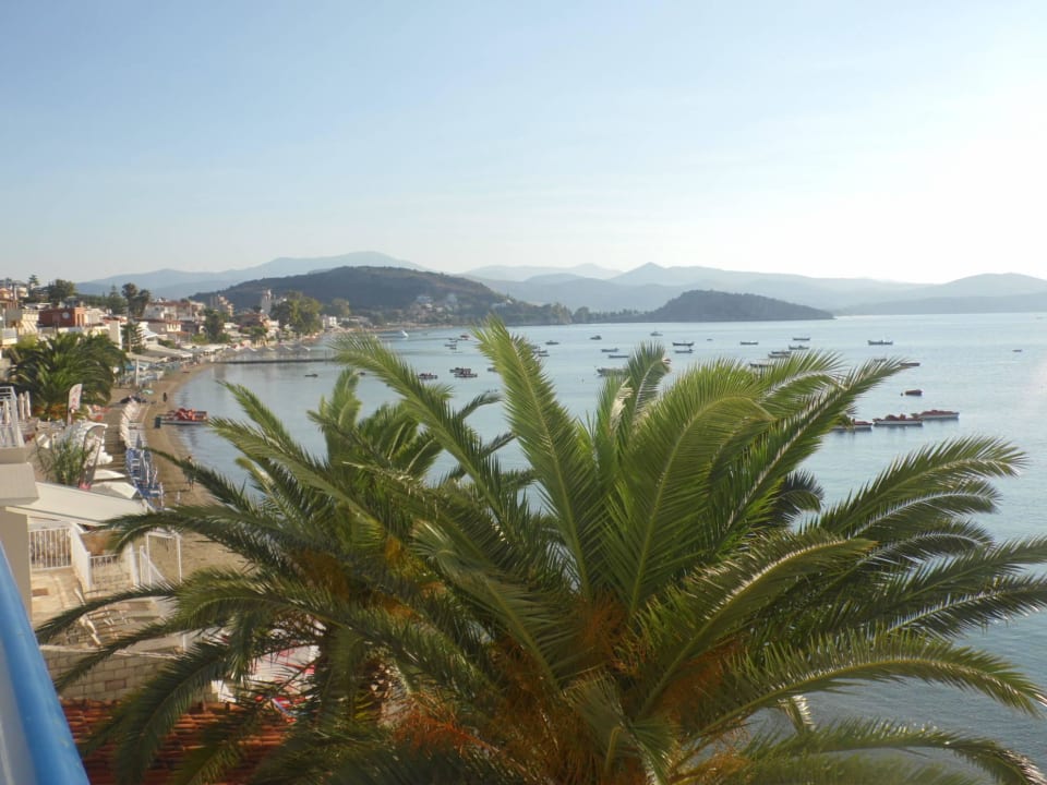 Blick vom Balkon nach links Hotel Aris