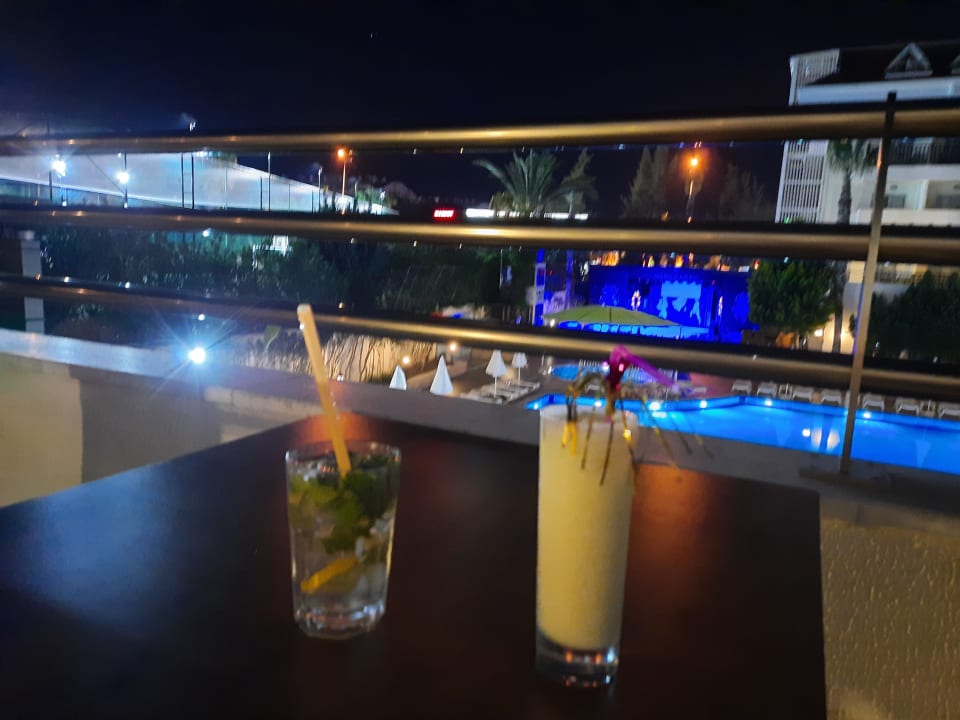 Gastro Side Aquamarin Resort & Spa