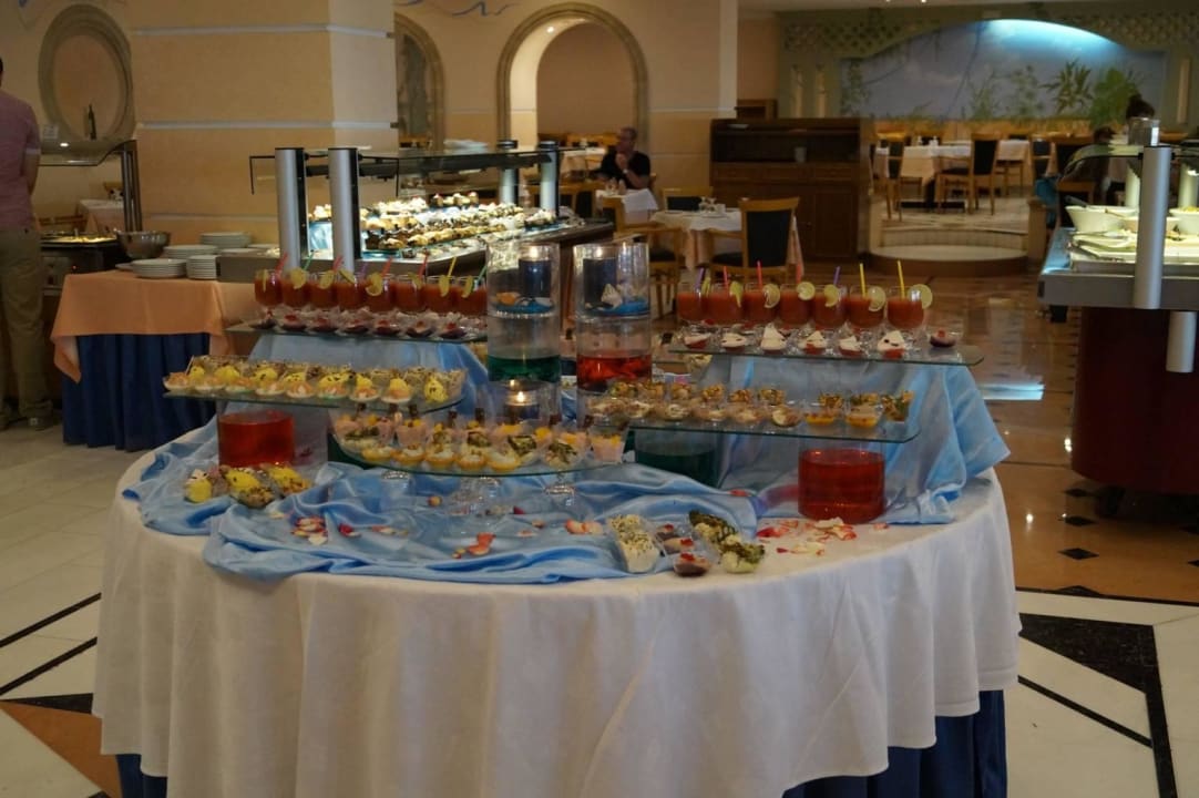 Prezentacja potraw Mitsis Rodos Village