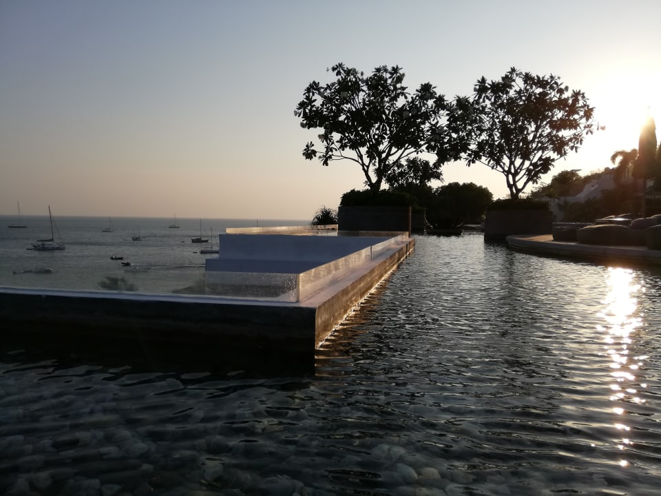 Pool The Nai Harn Phuket