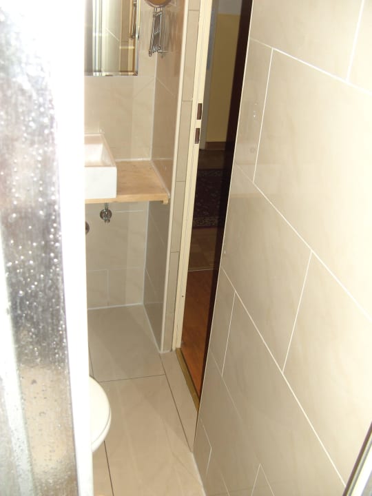 Mini Bad - Breite einer Dusche Hotel Atlas Sport