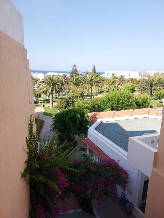 Ausblick Anissa Beach & Village