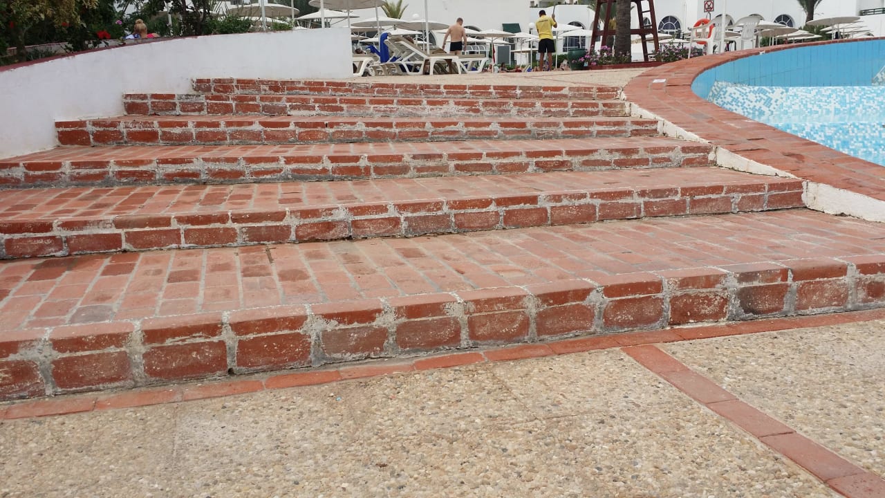 Sehr alte Stufen Hotel El Mouradi Palm Marina