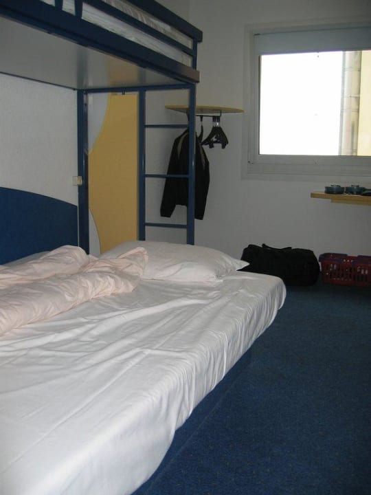 Rollstuhlgerechtes Zimmer ibis budget Berlin City Potsdamer Platz