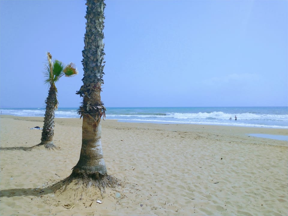 Strand Club Grand Aqua