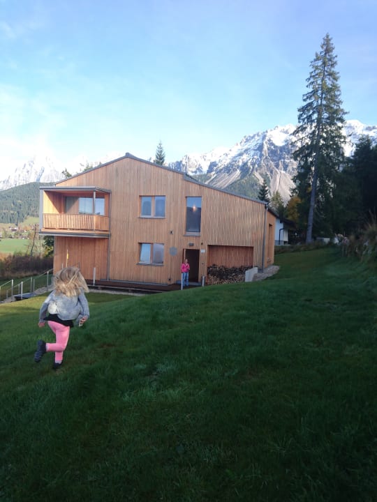 Außenansicht Rittis Alpin Chalets Dachstein