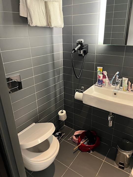 Zimmer Mowbray Court Hotel