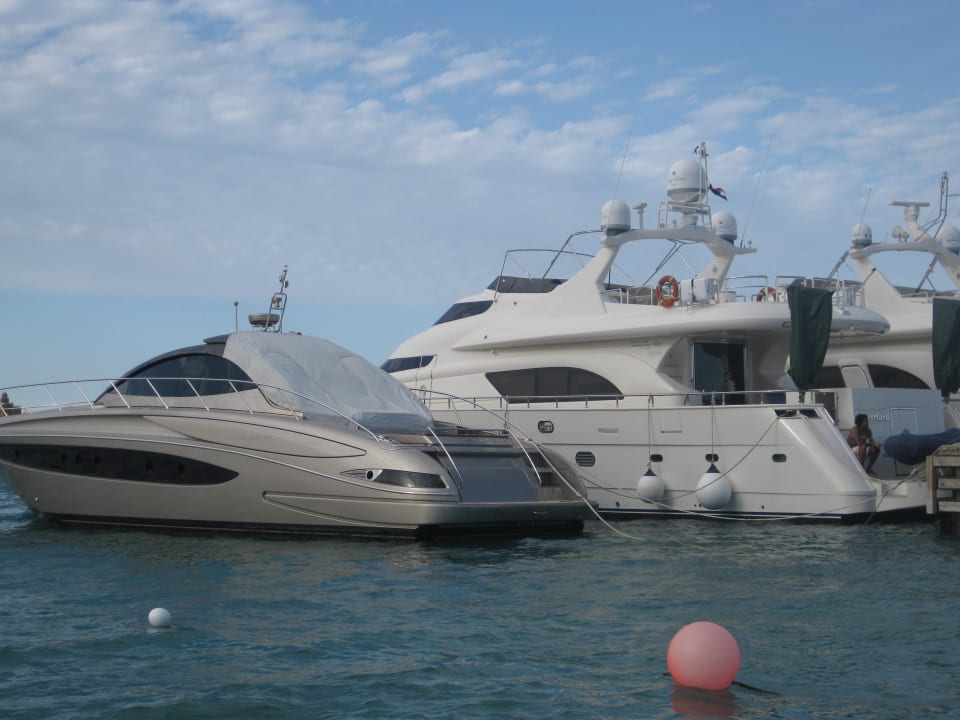 Yachten am Club Steg Cleopatra Luxury Resort Makadi Bay