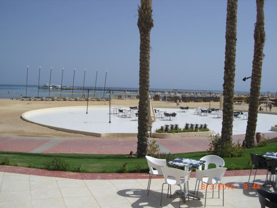 Blick von der Poolbar Richtung Strand Cleopatra Luxury Resort Makadi Bay