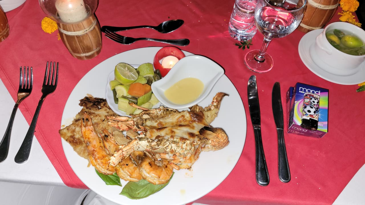 Gastro Three Corners Equinox Beach Resort