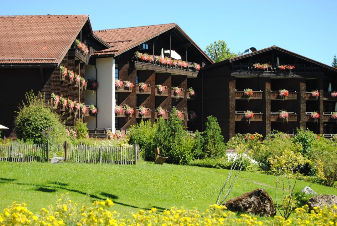 Außenansicht Parkhotel Oberstaufen