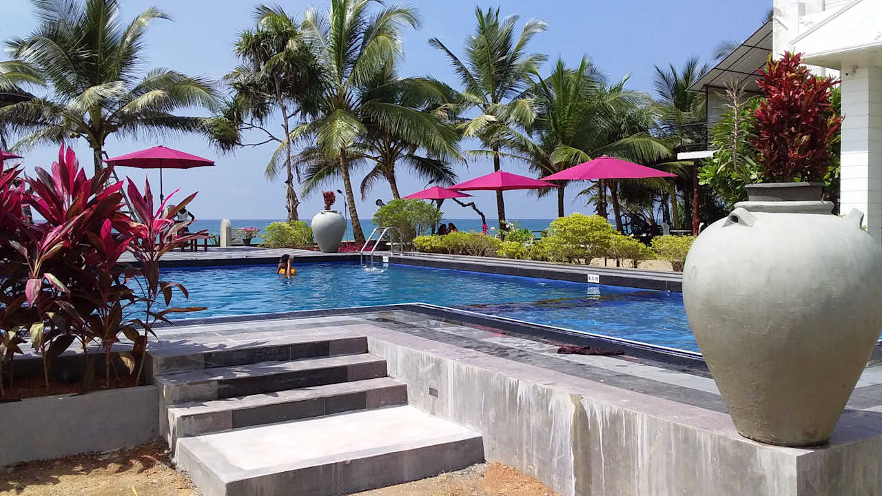 Pool Sea Brezze Hotel