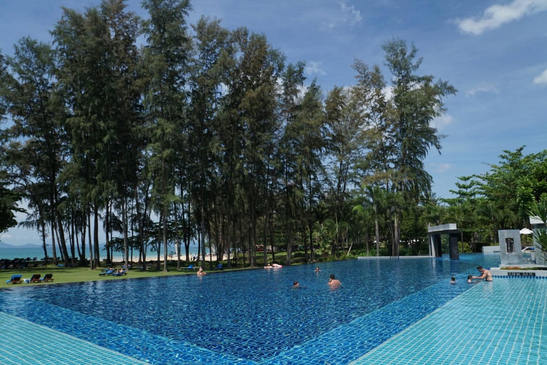 Pool Dusit Thani Krabi Beach Resort