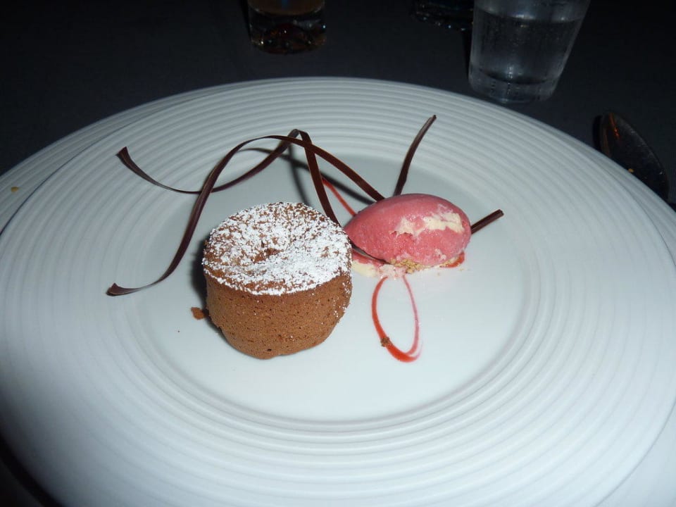 Leckeres Dessert im Ossiano Atlantis, The Palm