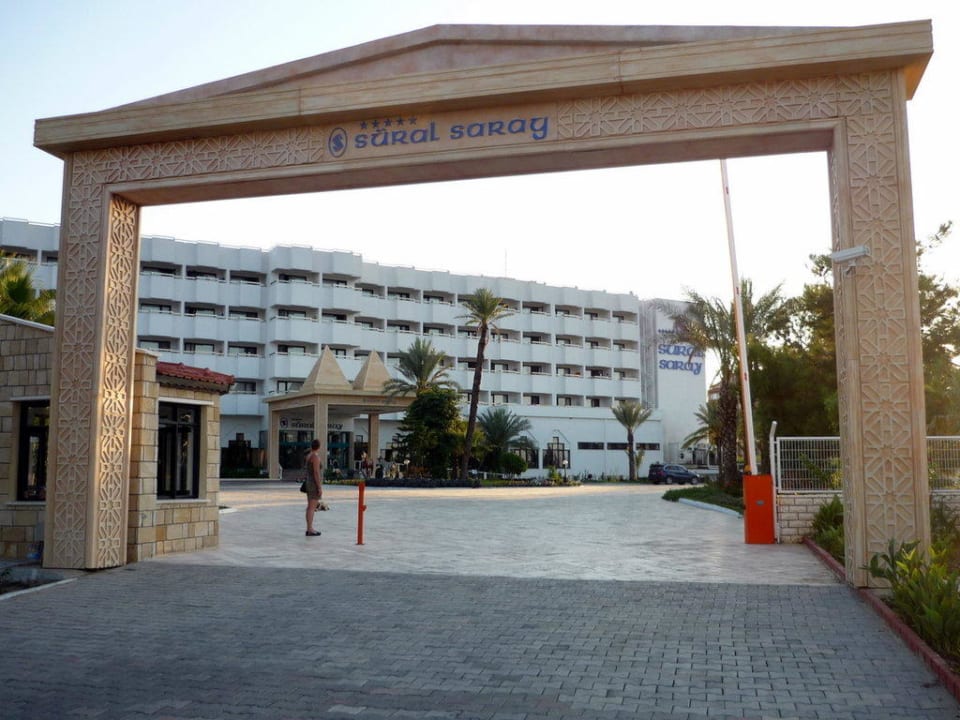Zufahrt Süral Saray Hotel