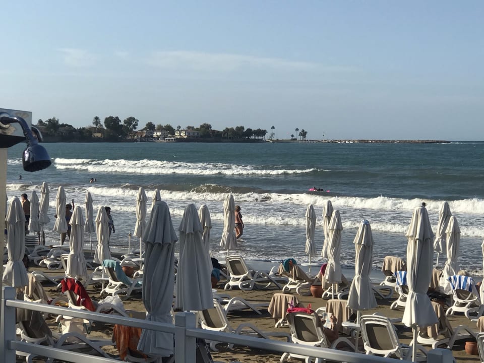 Strand Side Star Beach