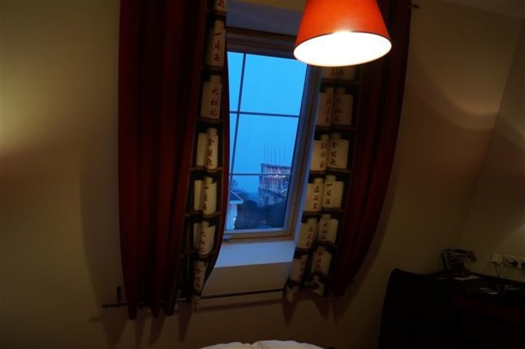 Fenster im Wohnzimmer Hotel Bell Rock Europa-Park