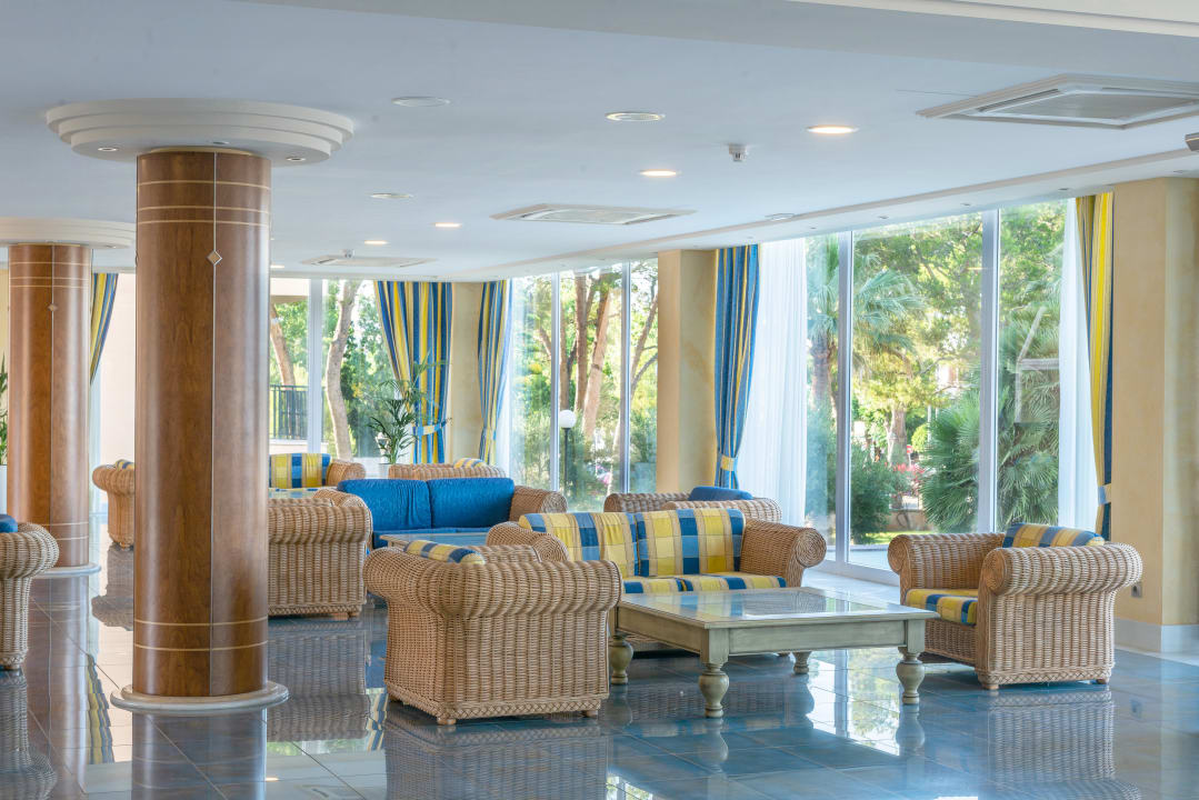 Lobby Aparthotel Can Picafort Palace