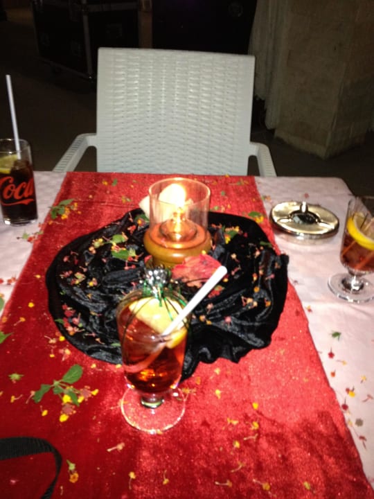 Toller Tisch Hotel Club Nena