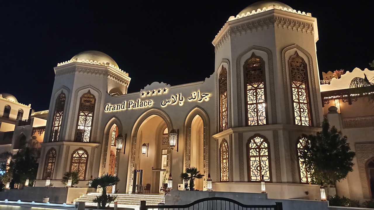 Außenansicht The Grand Palace - Adults only