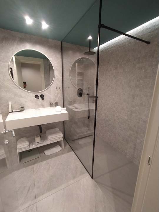 Zimmer Hotel Elisa Tirana, Affiliated by Meliá