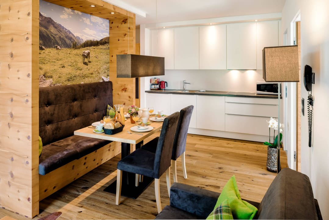 Wohnraum mit Küche Hotel Sedona Lodge