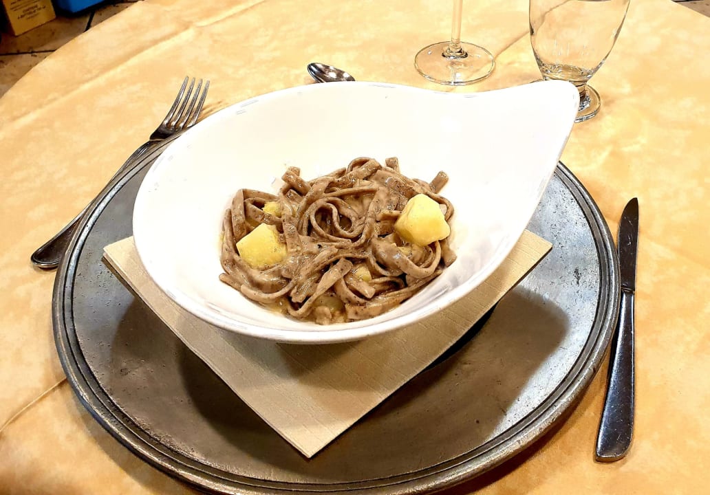 Gastro Hotel Garni Le Corti