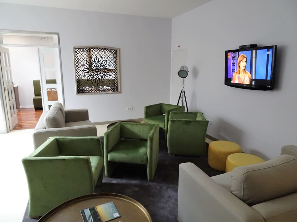 Lobby Porto Domus Hotel