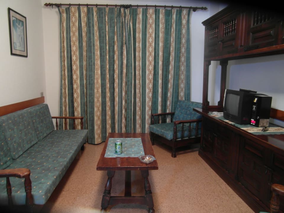 Etwas altgebacken, aber sauber- Apartamentos Los Aguacates