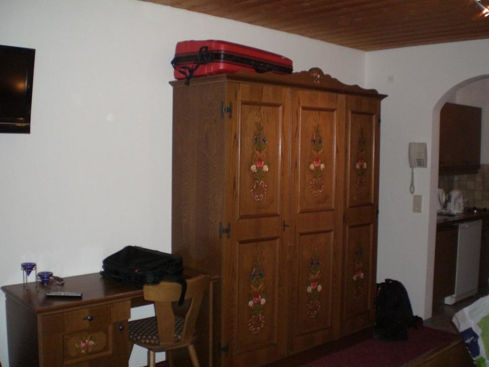 Appartement nicht renoviert 1.Stock Landhaus Ohnesorg