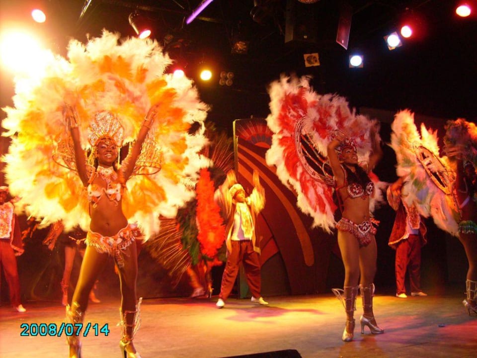 Taste of Brasil Green Max Hotel