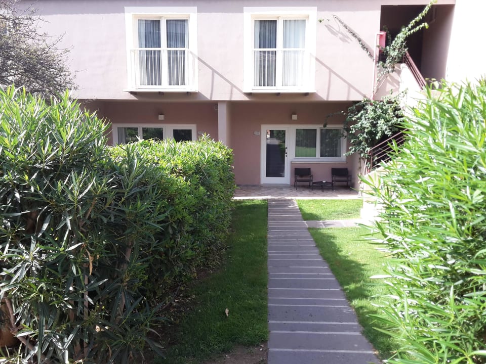 I. EG Zi.Zuweg= Terrasse Chia Laguna - Hotel Village, Sardinia