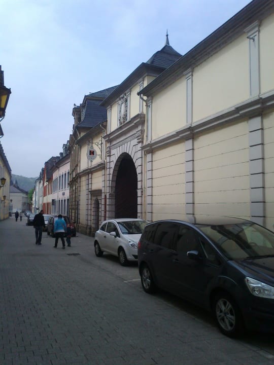 Eingang zum Hof Hostel Warsberger Hof