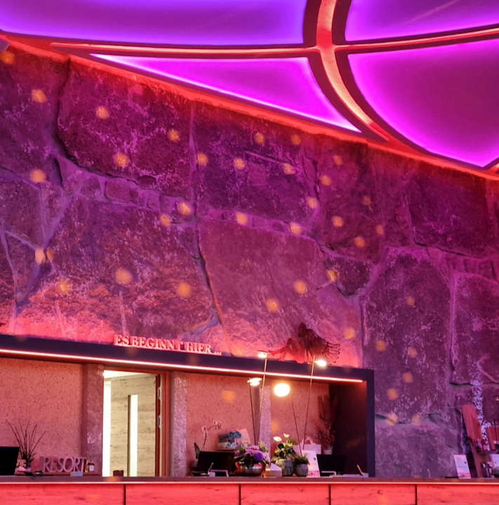 Lobby Mawell Resort