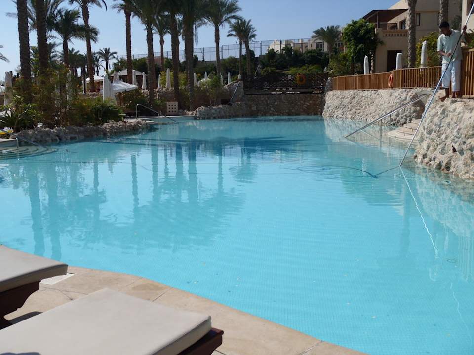 Poollandschaft am Morgen The Grand Hotel Sharm El Sheikh