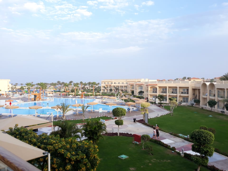 Pool Pickalbatros Royal Moderna Resort-Sharm El Sheikh
