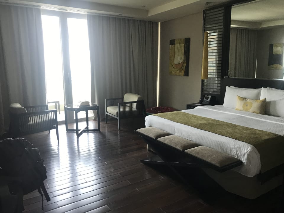 Zimmer Rixos The Palm Hotel & Suites