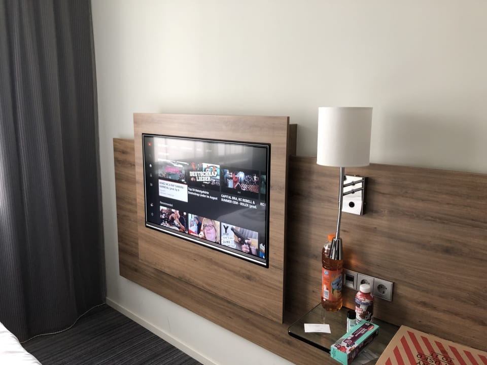 Zimmer MOXY Frankfurt Airport